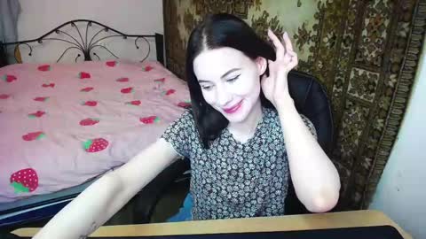 Snapshot of olivia_graceee chatting on May 2026 10:00:01 AM olivia_graceee online show from May 2026 10:00:01 AM