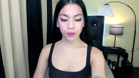 olivia_hotcummer online show from November 2025 02:10:01 AM