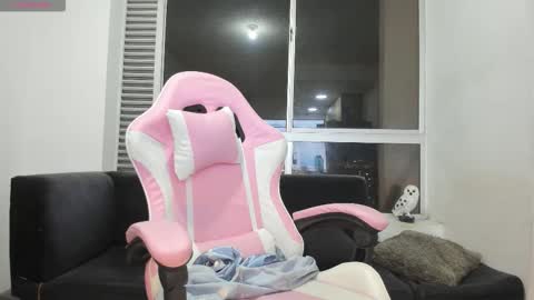 olivia_martine online show from January 2026 03:53:02 AM