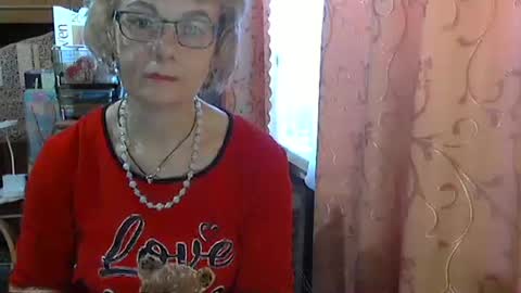 Olivia Mia online show from March 2026 07:25:02 AM