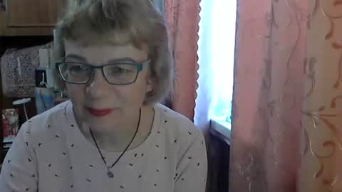 Olivia Mia online show from March 2026 07:12:02 AM