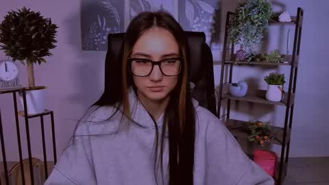 Snapshot of olivia_norton_ chatting on October 2025 03:11:01 PM olivia_norton_ online show from October 2025 03:11:01 PM