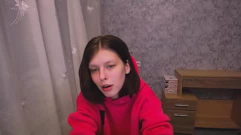 Snapshot of olivia_red_ chatting on December 2024 02:44:01 PM Olivia online show from December 2024 02:44:01 PM