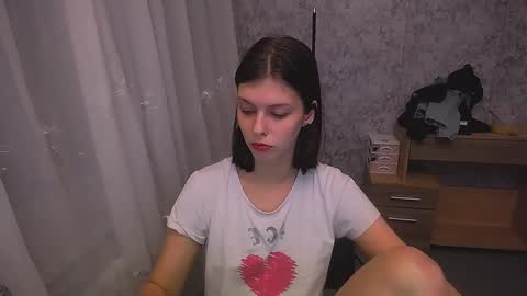 Snapshot of olivia_red_ chatting on January 2025 01:35:01 AM Olivia online show from January 2025 01:35:01 AM
