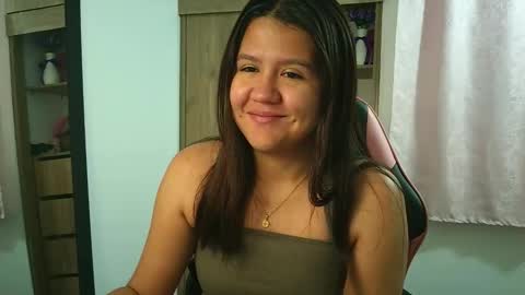 Olivia online show from December 2025 12:31:02 PM