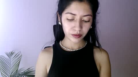 oliviaaa__ online show from March 2026 03:49:01 PM