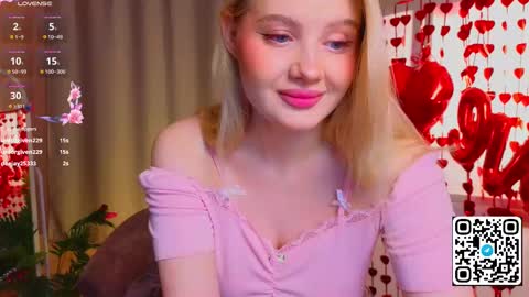 Snapshot of oliviabr0wn chatting on February 2025 02:14:01 AM Olivia online show from February 2025 02:14:01 AM