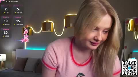 Snapshot of oliviabr0wn chatting on February 2025 02:06:01 AM Olivia online show from February 2025 02:06:01 AM