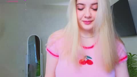 Olivia online show from May 2026 02:07:02 AM