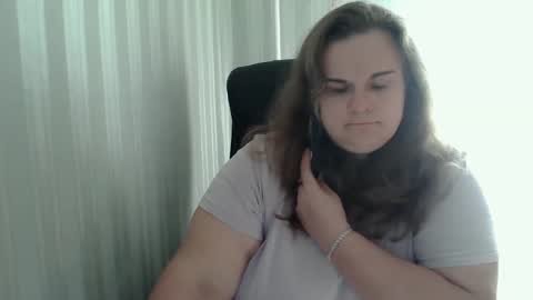 Snapshot of oliviaermesx chatting on September 2025 06:37:02 AM OliviaErmesx online show from September 2025 06:37:02 AM