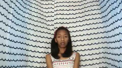 oliviah27 online show from November 2025 06:57:02 PM