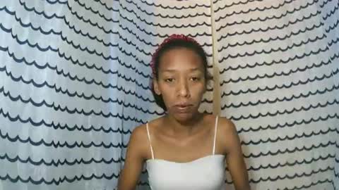 oliviah27 online show from November 2025 08:27:01 AM