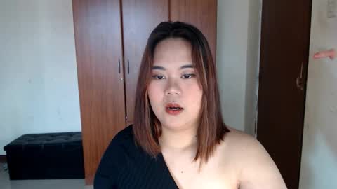 olivia hollywood online show from January 2025 07:30:01 AM