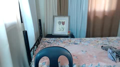 olivia hollywood online show from March 2025 03:05:02 AM