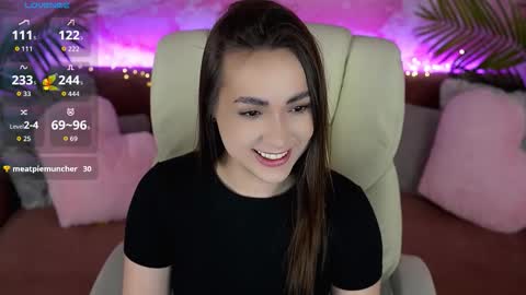 Olivia online show from March 2026 08:12:01 PM