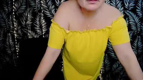 Snapshot of oliviaoskar_ chatting on March 2026 12:20:02 PM Kelly online show from March 2026 12:20:02 PM