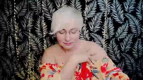 Snapshot of oliviaoskar_ chatting on March 2026 01:38:01 PM Kelly online show from March 2026 01:38:01 PM