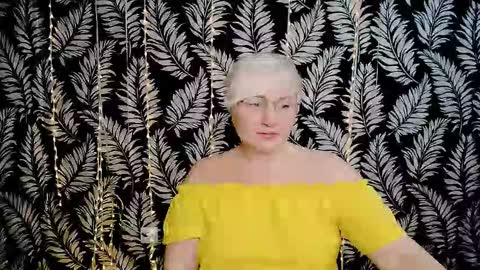 Snapshot of oliviaoskar_ chatting on March 2026 12:44:01 PM Kelly online show from March 2026 12:44:01 PM