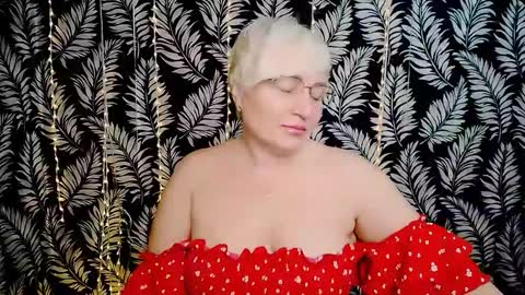 Snapshot of oliviaoskar_ chatting on March 2026 12:20:01 PM Kelly online show from March 2026 12:20:01 PM