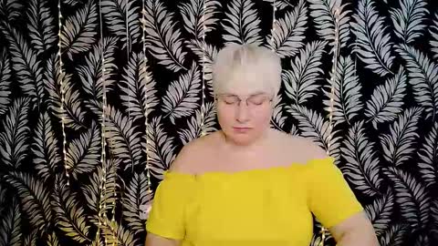 Snapshot of oliviaoskar_ chatting on March 2026 12:31:02 PM Kelly online show from March 2026 12:31:02 PM