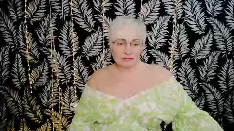 Snapshot of oliviaoskar_ chatting on April 2026 10:29:01 AM Kelly online show from April 2026 10:29:01 AM