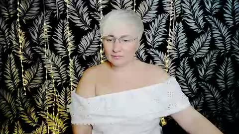 Kelly online show from July 2026 10:11:01 AM