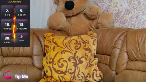 Snapshot of oliviaparadise chatting on December 2025 07:34:02 PM oliviaparadise online show from December 2025 07:34:02 PM