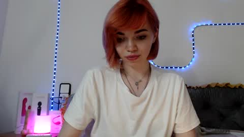 Snapshot of olivka_flower chatting on July 2026 08:04:02 PM Angelina Lina online show from July 2026 08:04:02 PM