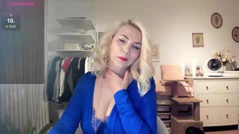 Snapshot of ollalla7 chatting on November 2025 07:02:02 PM ollalla7 online show from November 2025 07:02:02 PM