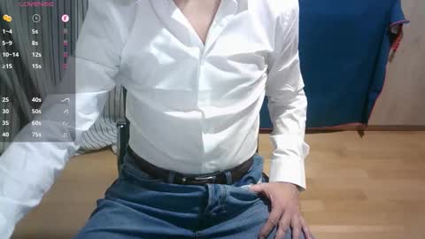 Snapshot of omar87ram chatting on November 2025 01:37:02 AM Omar online show from November 2025 01:37:02 AM