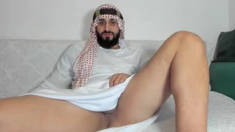 Omar online show from October 2025 07:43:01 AM