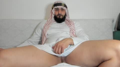 Snapshot of omar_xoxo chatting on April 2026 09:30:02 PM Omar online show from April 2026 09:30:02 PM