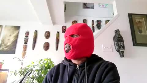 omarbbcbeast8 online show from April 2026 04:20:01 PM