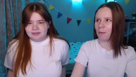 Snapshot of omellyoo chatting on January 2025 11:51:01 AM MellY online show from January 2025 11:51:01 AM