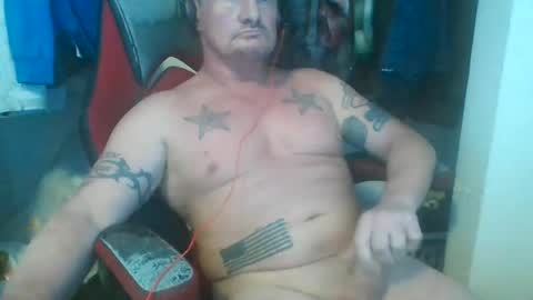 Snapshot of omgluvit12 chatting on August 2026 04:42:02 PM omgluvit12 online show from August 2026 04:42:02 PM