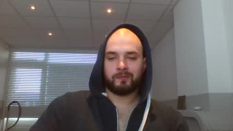 Snapshot of omgwhereim chatting on December 2024 10:39:02 AM omgwhereim online show from December 2024 10:39:02 AM