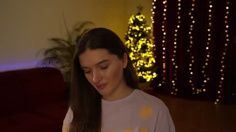    or    online show from December 2024 07:01:01 PM