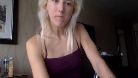 Snapshot of omilk chatting on September 2025 04:45:01 PM omilk online show from September 2025 04:45:01 PM