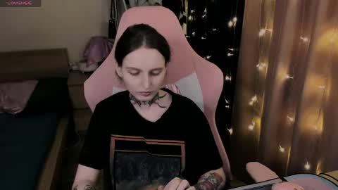 on_yxxx online show from April 2026 08:21:01 PM