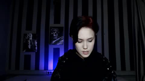 onaloon online show from September 2025 01:49:02 AM