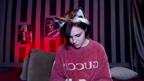 onaloon online show from October 2025 02:46:02 AM