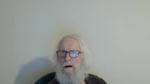 Somewhere over the rainbow online show from October 2025 08:08:02 PM