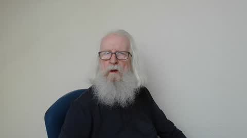 Snapshot of onanister chatting on May 2026 06:53:01 AM Somewhere over the rainbow online show from May 2026 06:53:01 AM