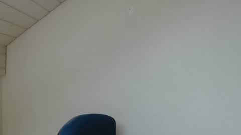 Snapshot of onanister chatting on July 2026 06:43:02 AM Somewhere over the rainbow online show from July 2026 06:43:02 AM
