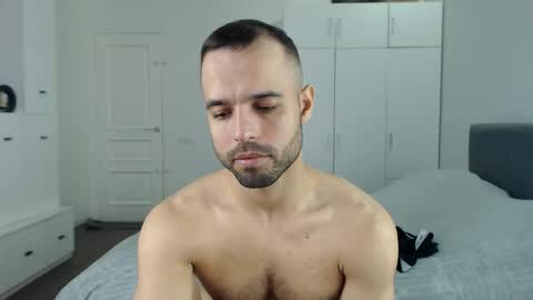 onebestlover online show from September 2025 11:59:01 AM