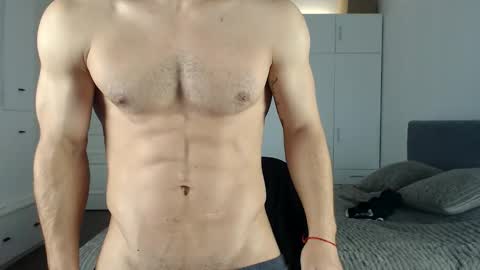 onebestlover online show from October 2025 07:07:02 AM