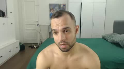onebestlover online show from July 2026 10:20:02 AM