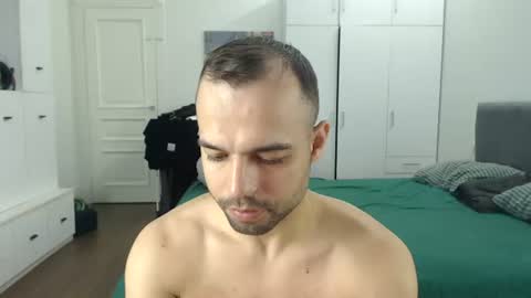 onebestlover online show from July 2026 07:45:02 AM