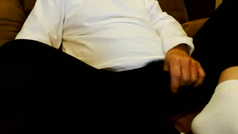 Butch online show from November 2025 02:57:02 AM