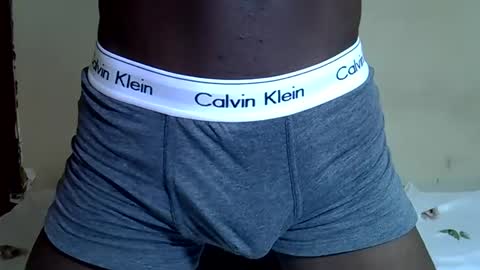 Snapshot of oneinamillionguy chatting on November 2025 06:57:02 AM oneinamillionguy online show from November 2025 06:57:02 AM